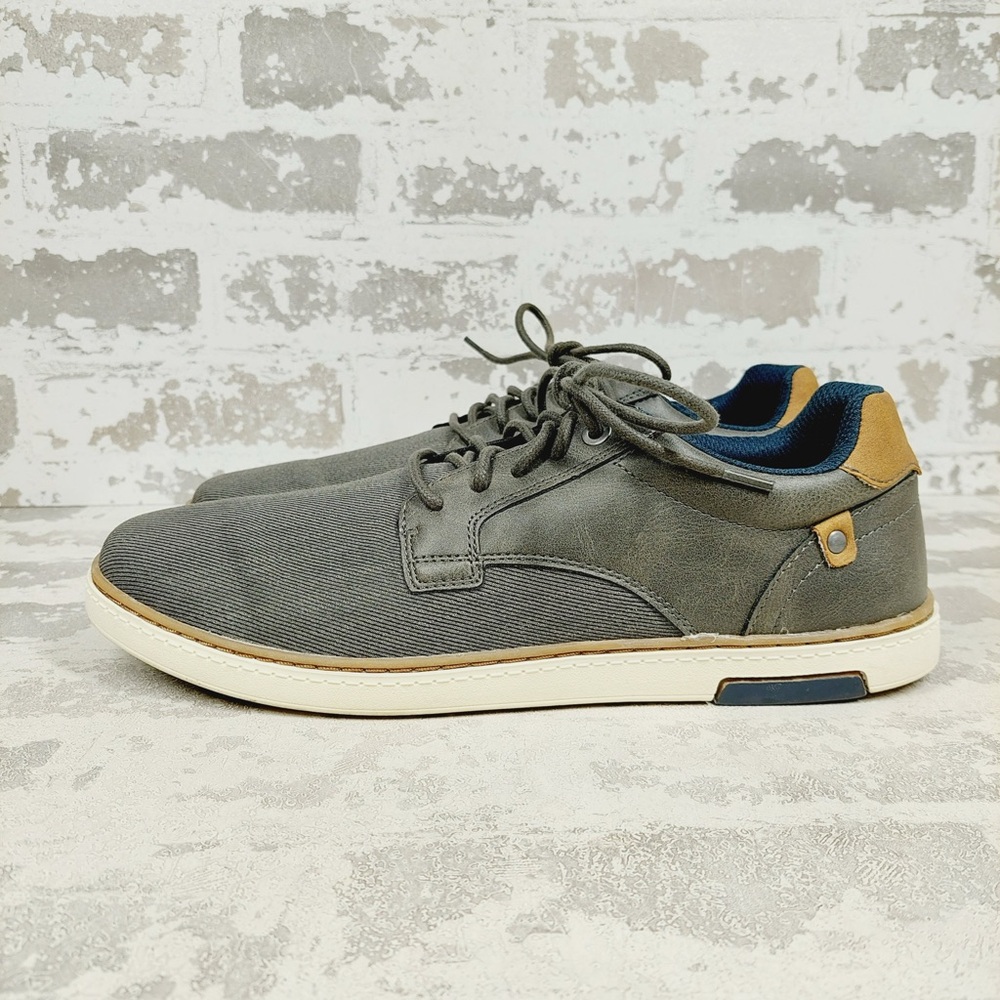NWT Crown Vintage Edsul Sneakers Men 9 Gray Textile Lace Up Low Top Casual i788